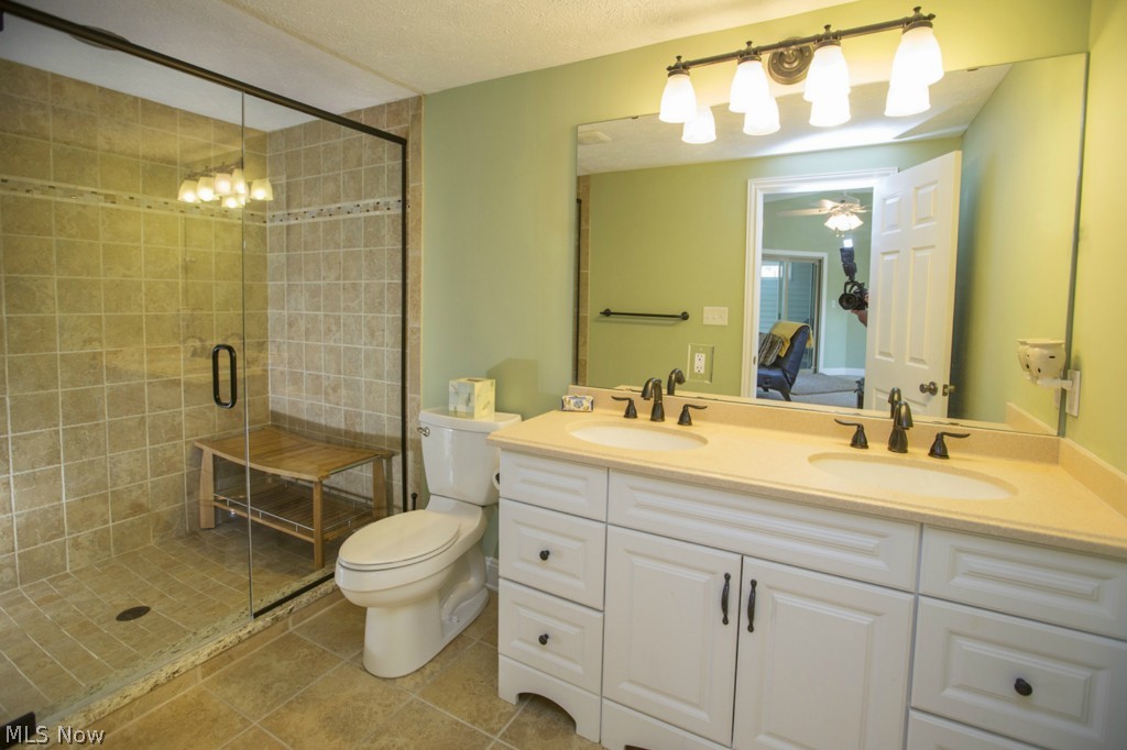 1012 Lakeview Road Huron, OH 44839 - Photo 12 of 25