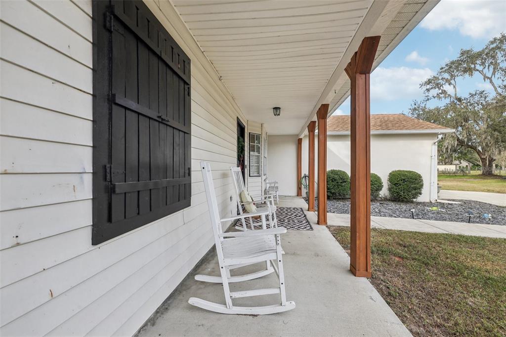12315 Fort King Road Dade City, FL 33525 - Photo 8 of 77 a view of outdoor space