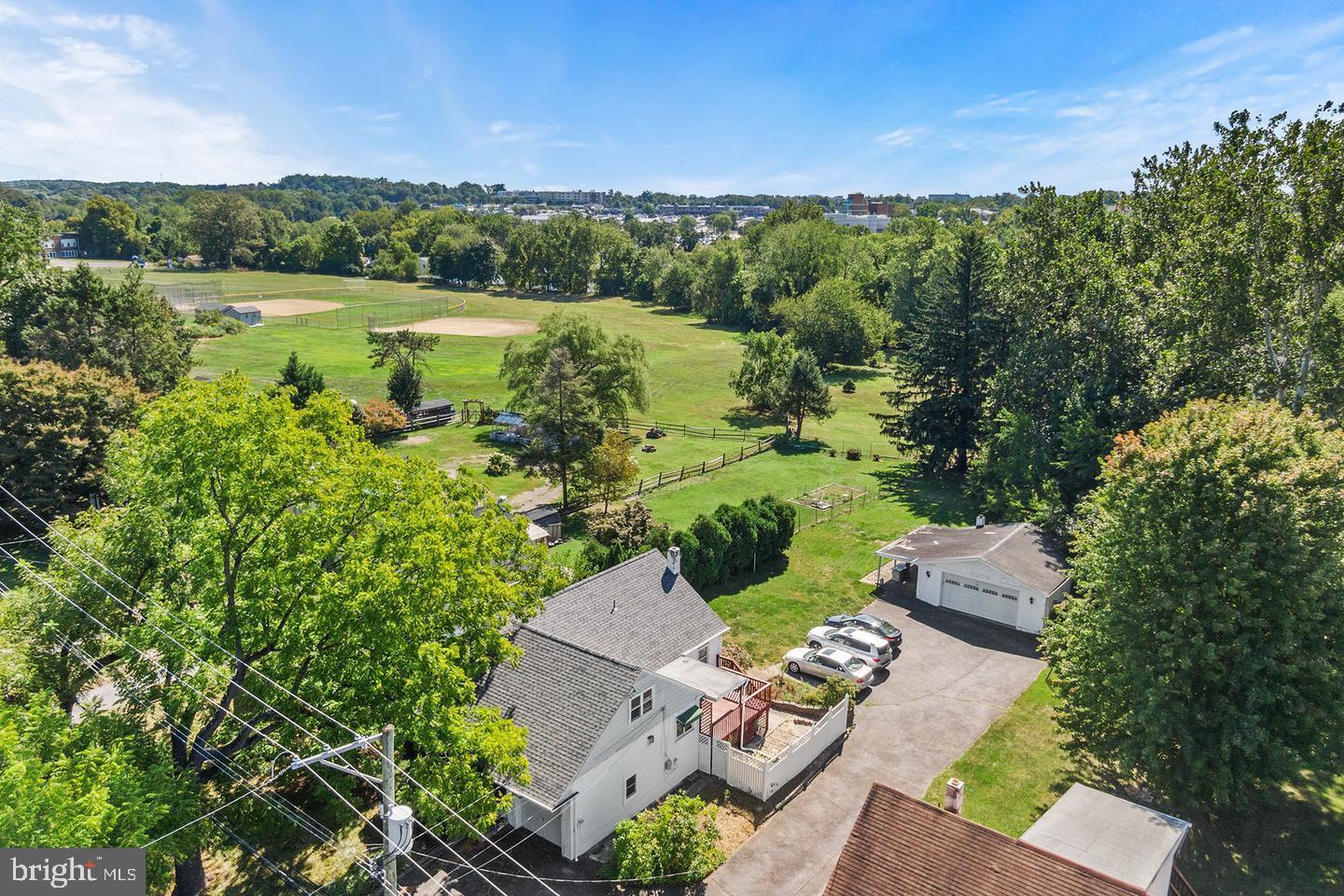 2808 Swede Road Norristown, PA 19401 - Photo 1 of 22 2808 Swede Rd - welcome home!