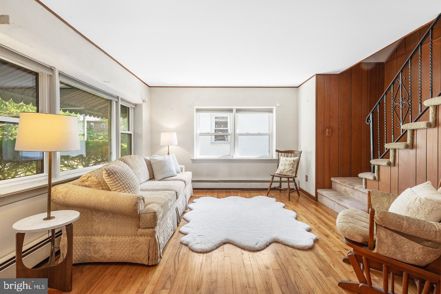 2808 Swede Road Norristown, PA 19401 - Photo 5 of 22 LR w/hardwoods and lots of natural light