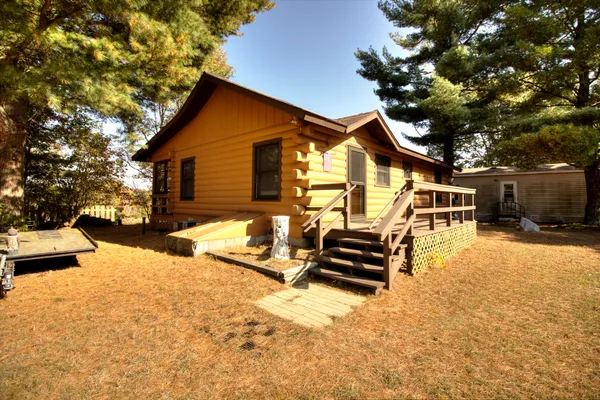 $299,900 | N16180 Deerfield Drive, Armenia, WI 54457