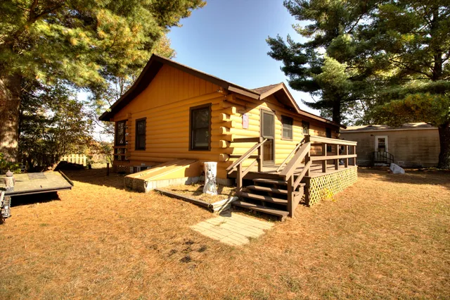 $299,900 | N16180 Deerfield Drive, Armenia, WI 54457