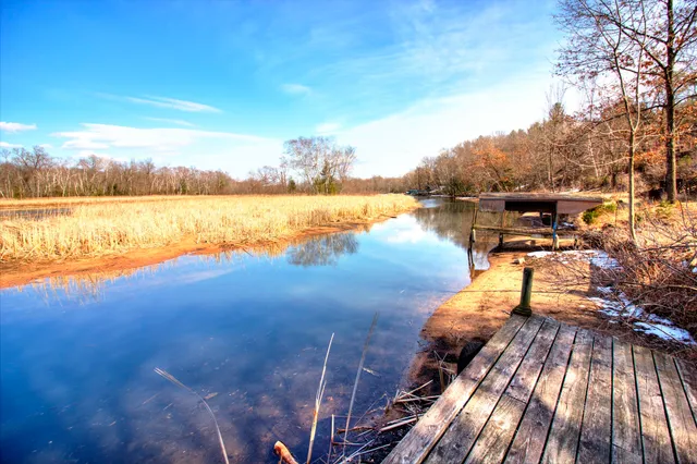 $299,900 | N16180 Deerfield Drive, Armenia, WI 54457