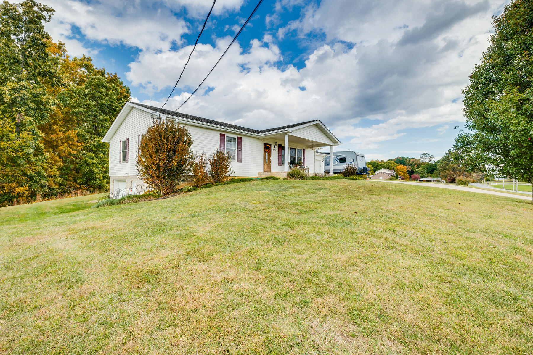 426 Douglas Shed Road Gray, TN 37615 - Photo 3 of 51 003
