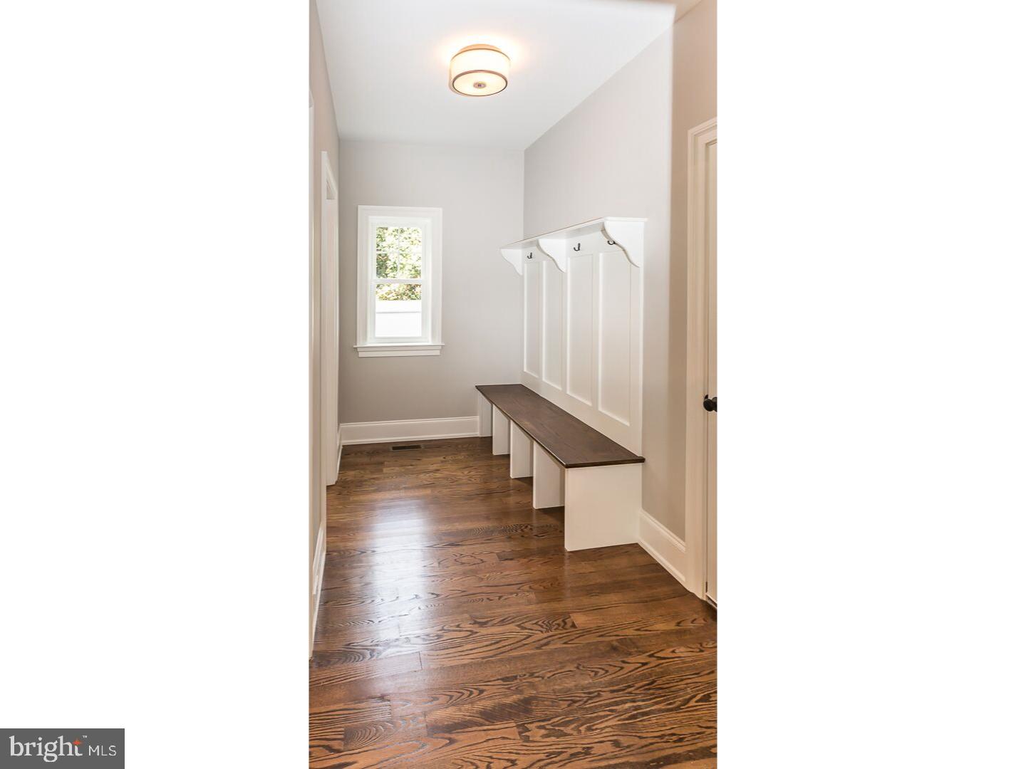 318 Lansdowne Road Havertown, PA 19083 - Photo 8 of 25
