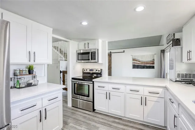 $617,799 | 2913 Michael Way, Las Vegas, NV 89108