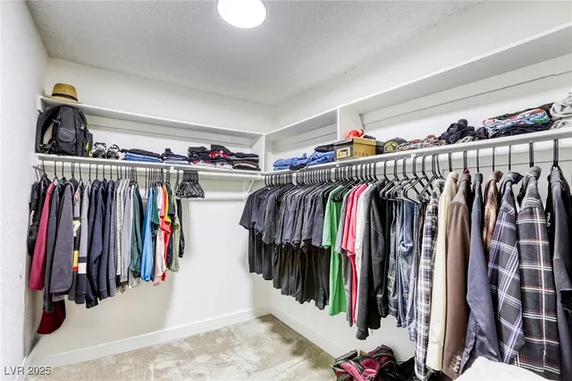 $617,799 | 2913 Michael Way, Las Vegas, NV 89108