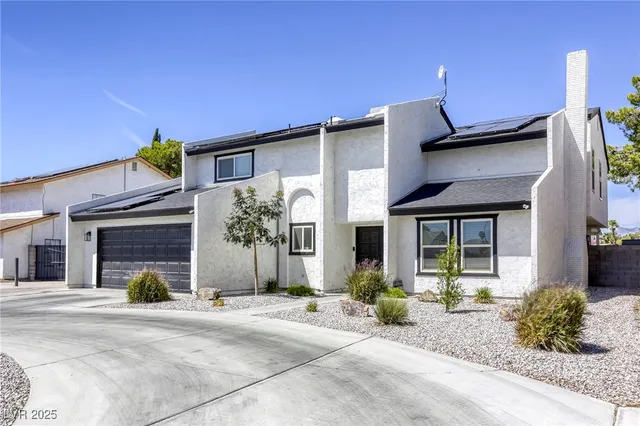 $617,799 | 2913 Michael Way, Las Vegas, NV 89108
