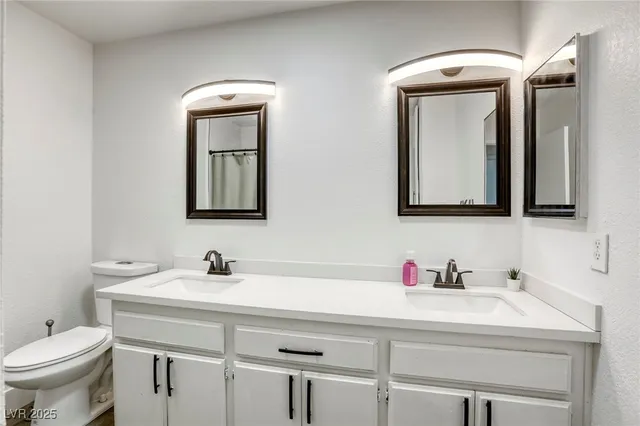 $617,799 | 2913 Michael Way, Las Vegas, NV 89108