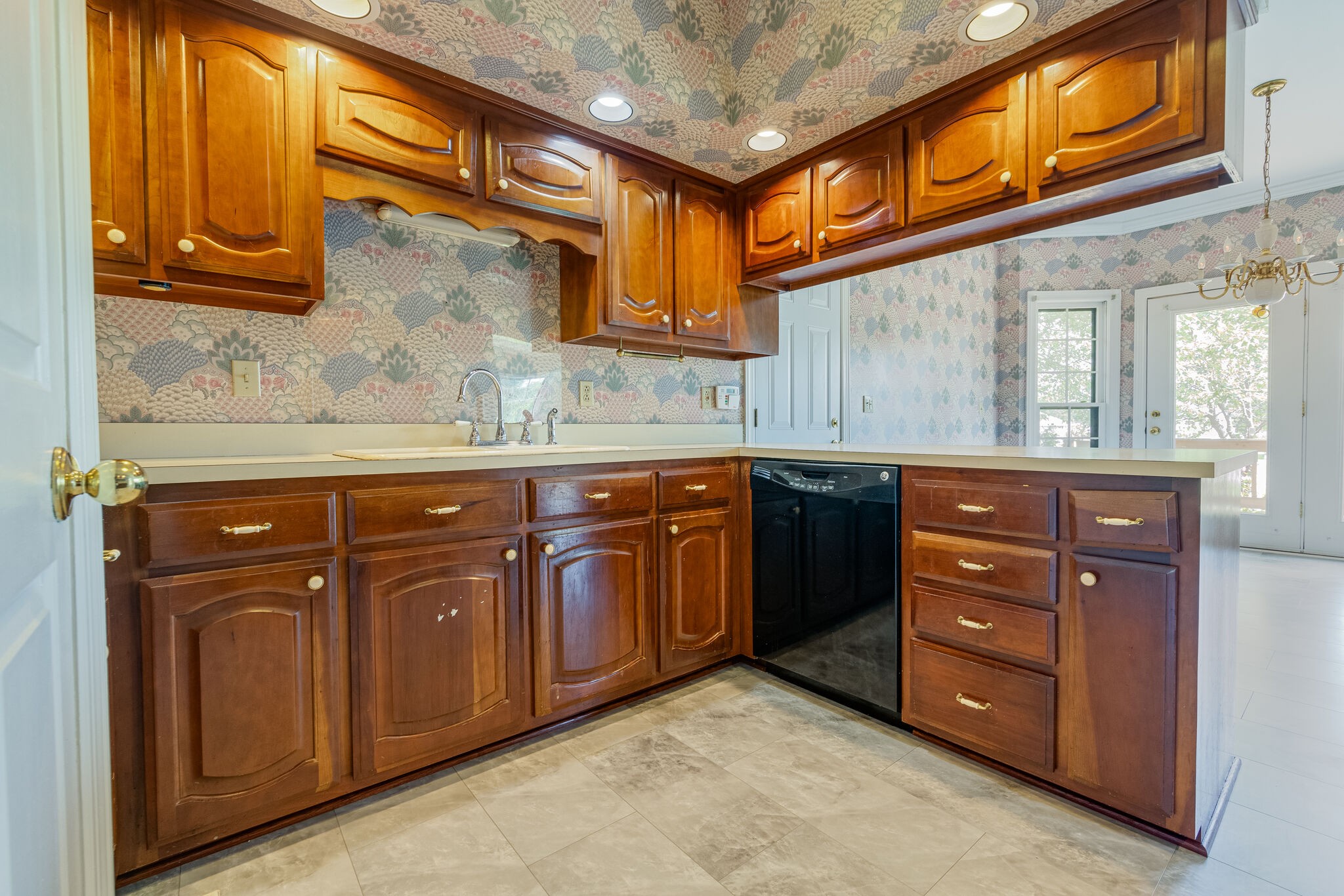 4210 Maxwell Road Antioch, TN 37013 - Photo 17 of 32 Gallery Image 17