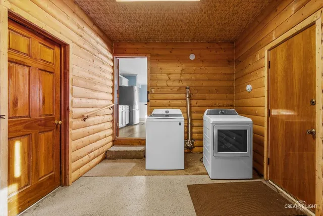 $2,250 | 30 Highway, Big Rock, IL 60511