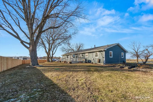 $2,250 | 30 Highway, Big Rock, IL 60511