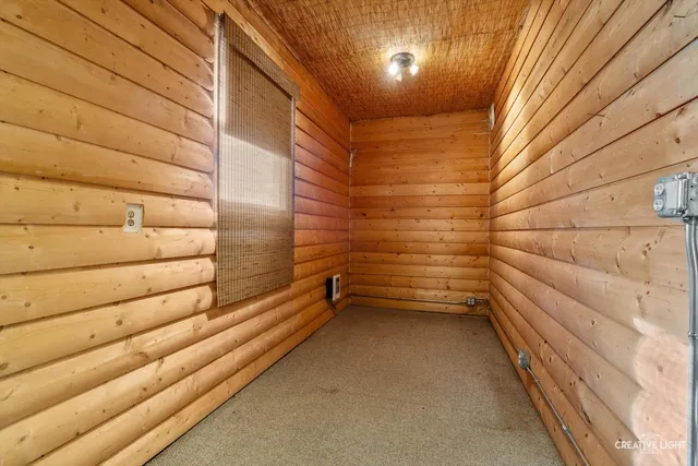 $2,250 | 30 Highway, Big Rock, IL 60511