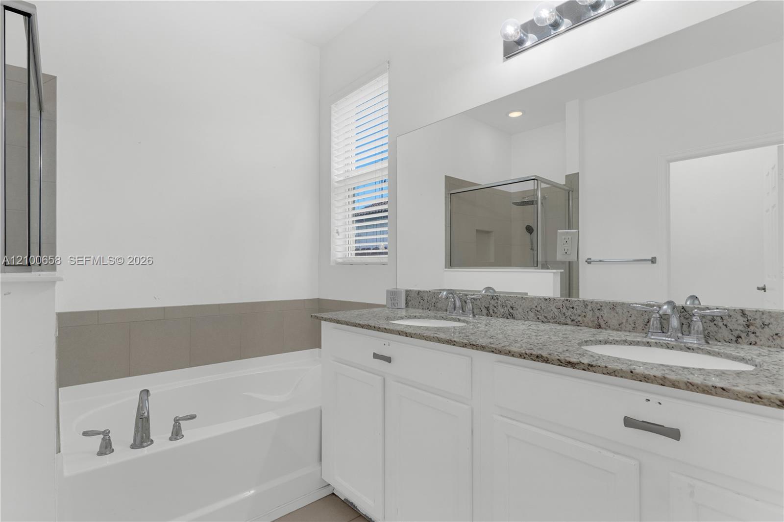 28202 Southwest 128th Path, Unit 28202 Homestead, FL 33033 - Photo 17 of 21 Gallery Image 17