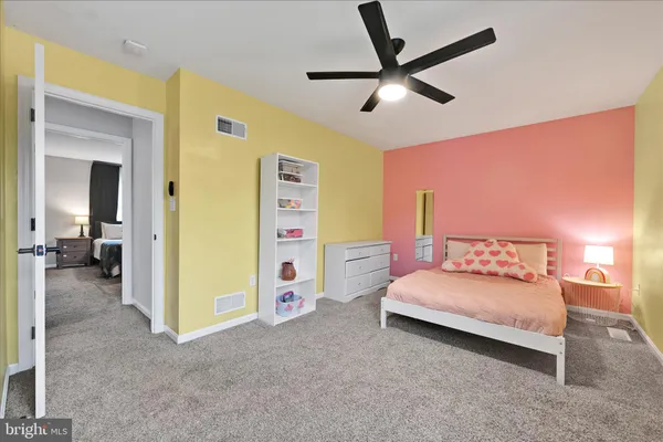 $450,000 | 707 Kenneth Drive, Mount Joy, PA 17552