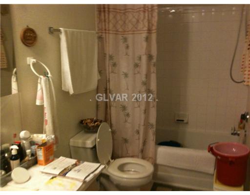 8101 West Flamingo Road, Unit 1007 Las Vegas, NV 89147 - Photo 8 of 10 Bathroom. Bathroom #2