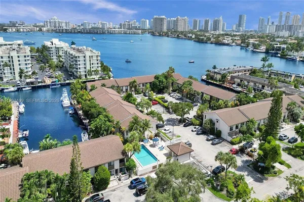 $890,000 | 2689 Northeast 165th Street, Unit 56, North Miami Beach, FL 33160
