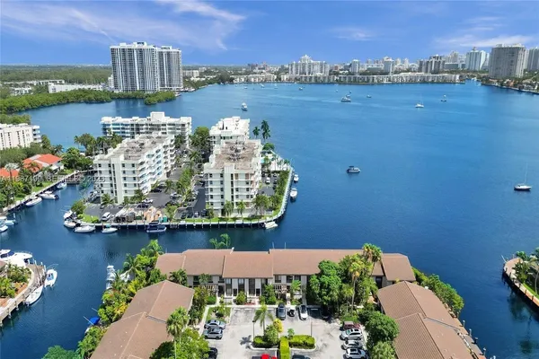 $890,000 | 2689 Northeast 165th Street, Unit 56, North Miami Beach, FL 33160