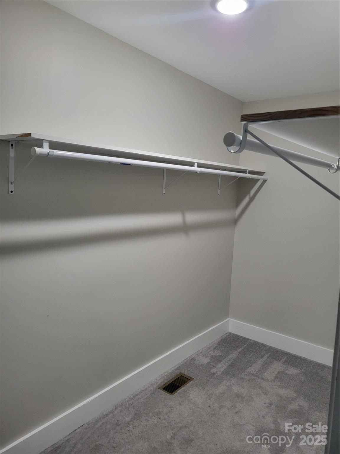 423 South Rhyne Street Dallas, NC 28034 - Photo 12 of 29