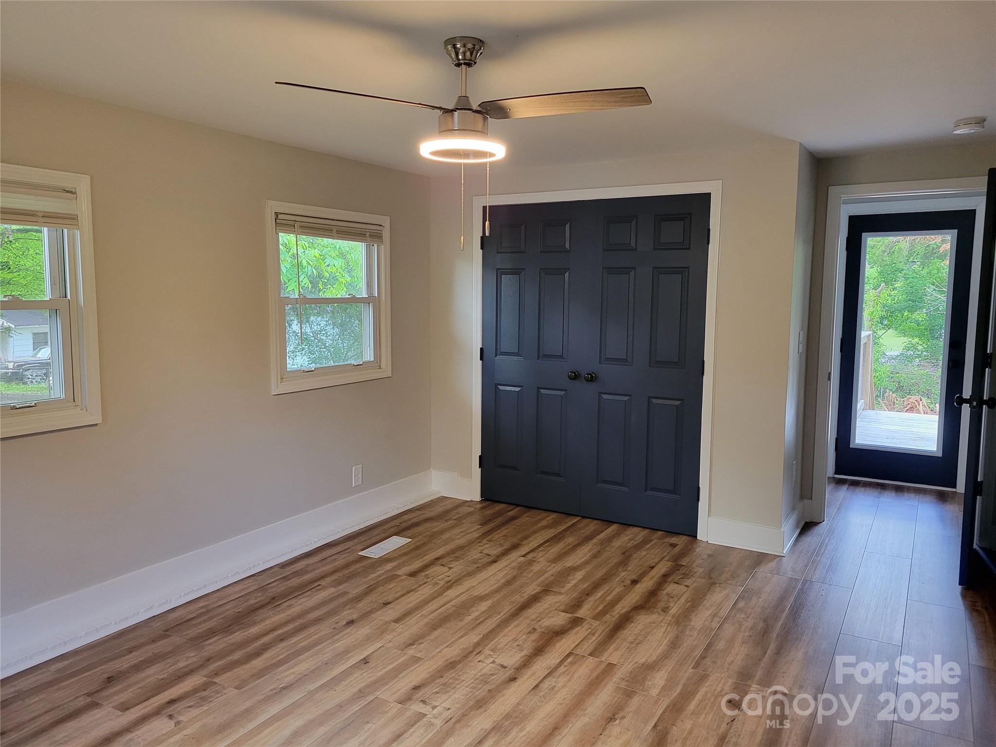 423 South Rhyne Street Dallas, NC 28034 - Photo 17 of 29