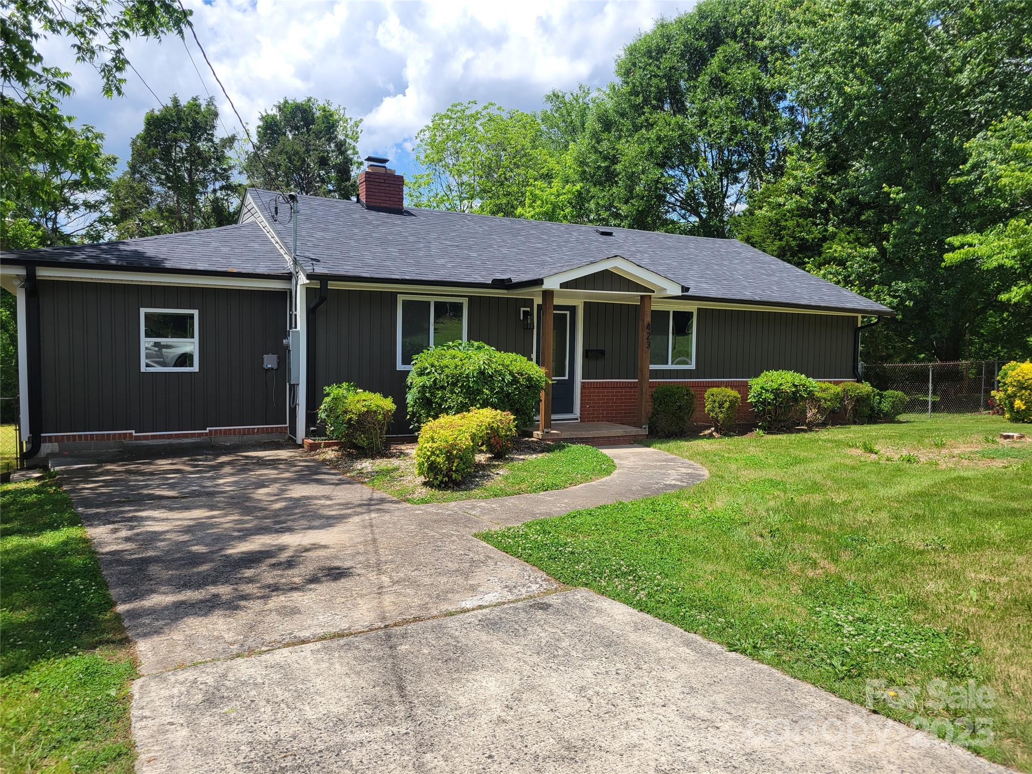 423 South Rhyne Street Dallas, NC 28034 - Photo 25 of 29