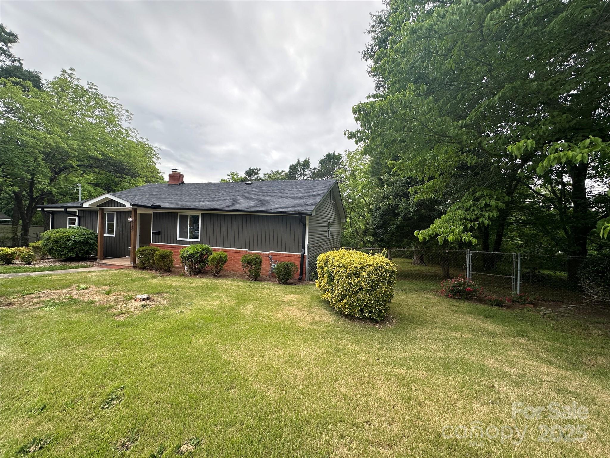 423 South Rhyne Street Dallas, NC 28034 - Photo 27 of 29