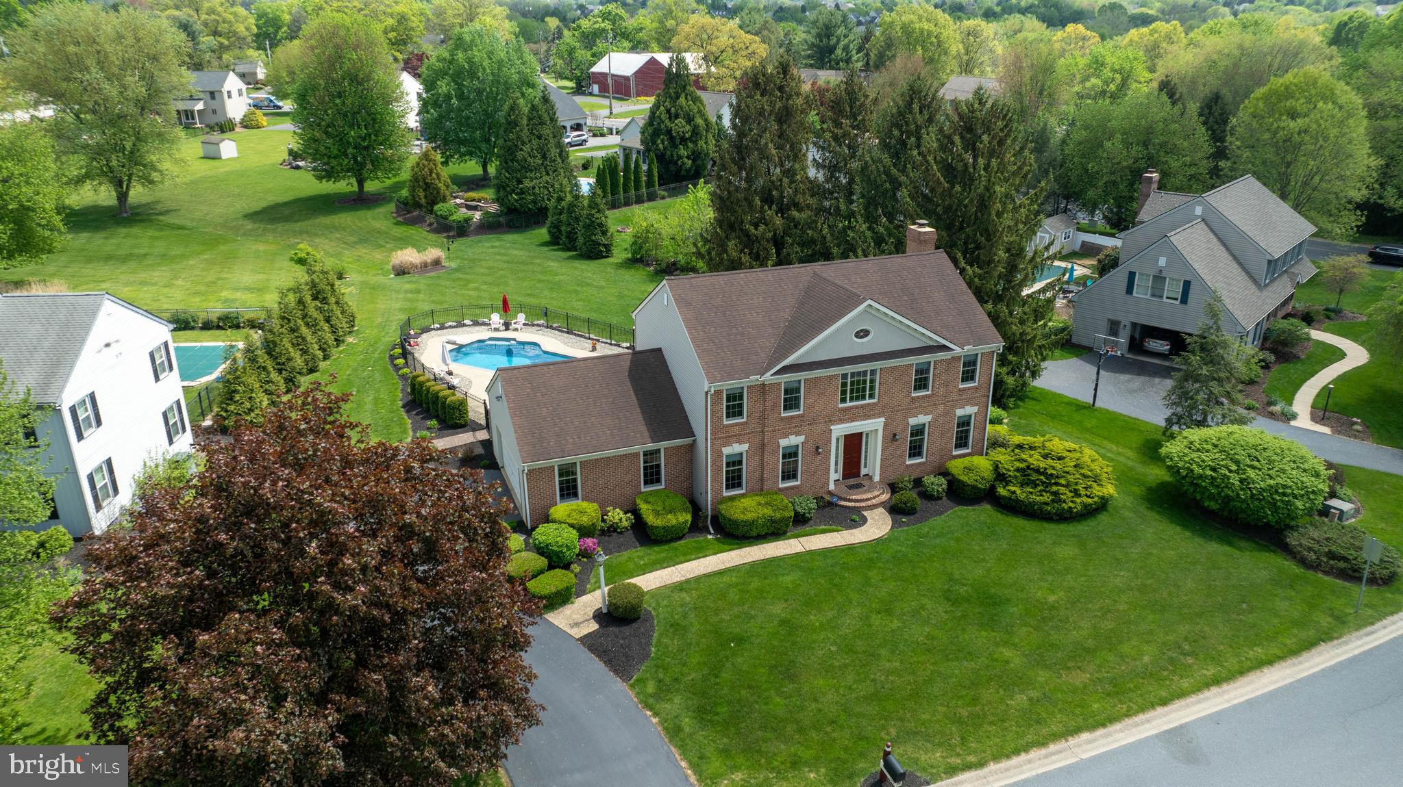 105 Hammersmith Lane Lititz, PA 17543 - Photo 47 of 49 an aerial view of multiple houses with yard