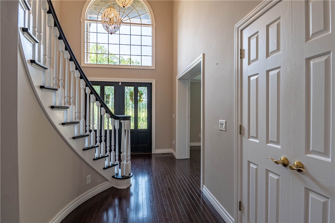 1250 West Hickory Point Road Decatur, IL 62526 - Photo 5 of 48 Gallery Image 5