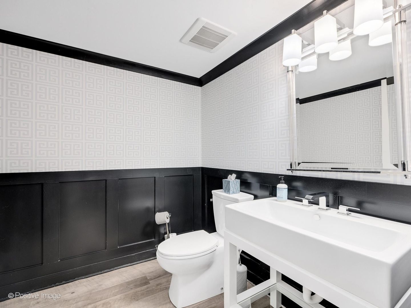 549 West 3rd Street Elmhurst, IL 60126 - Photo 25 of 35