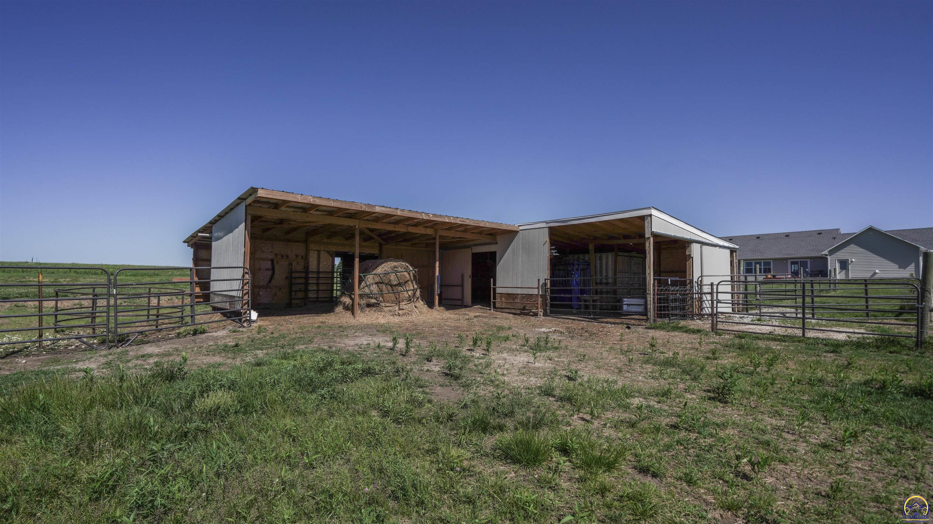 14787 198th Road Mayetta, KS 66509 - Photo 44 of 52