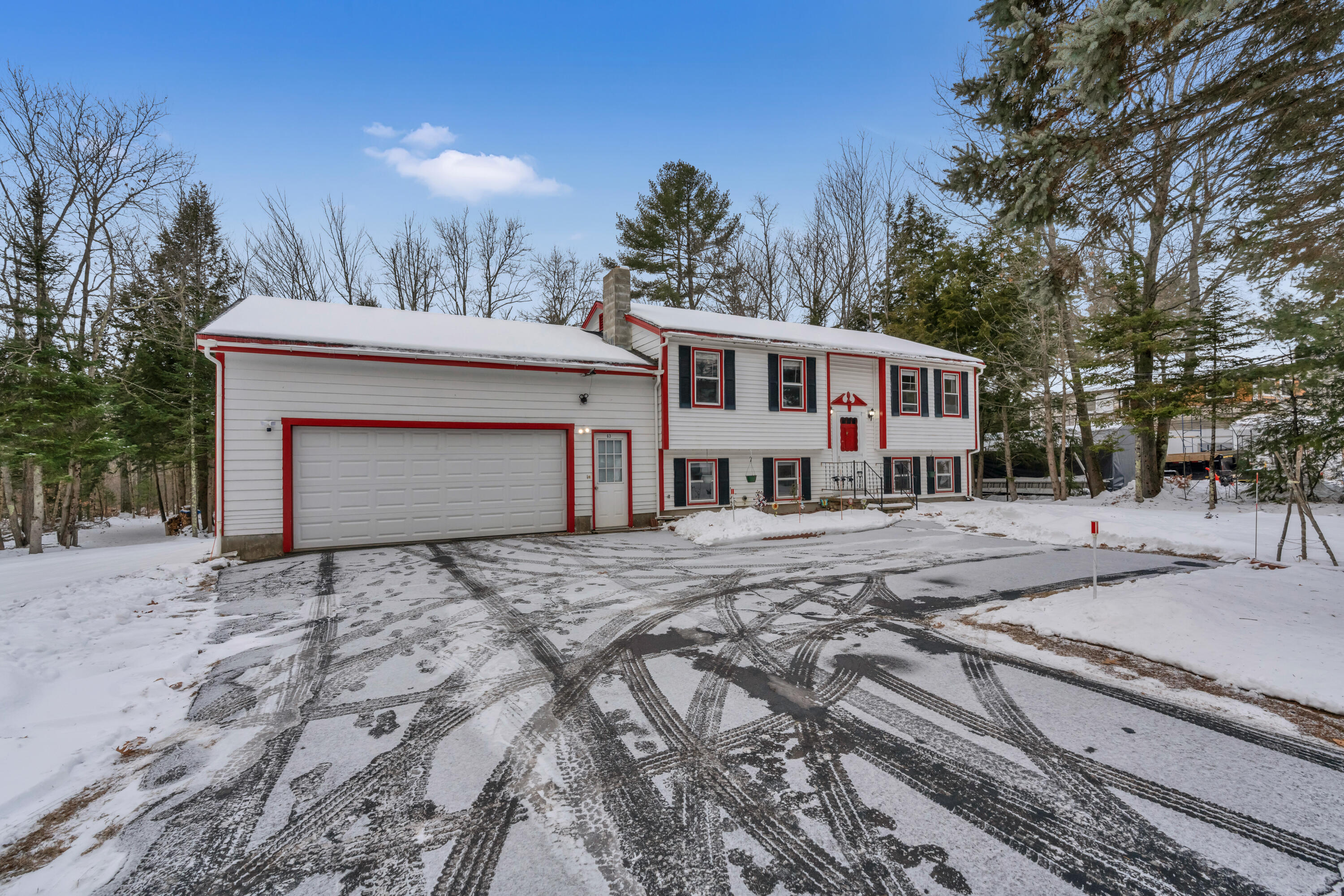 63 Country Club Road Sanford, ME 04073 - Photo 1 of 21 _DSC0049