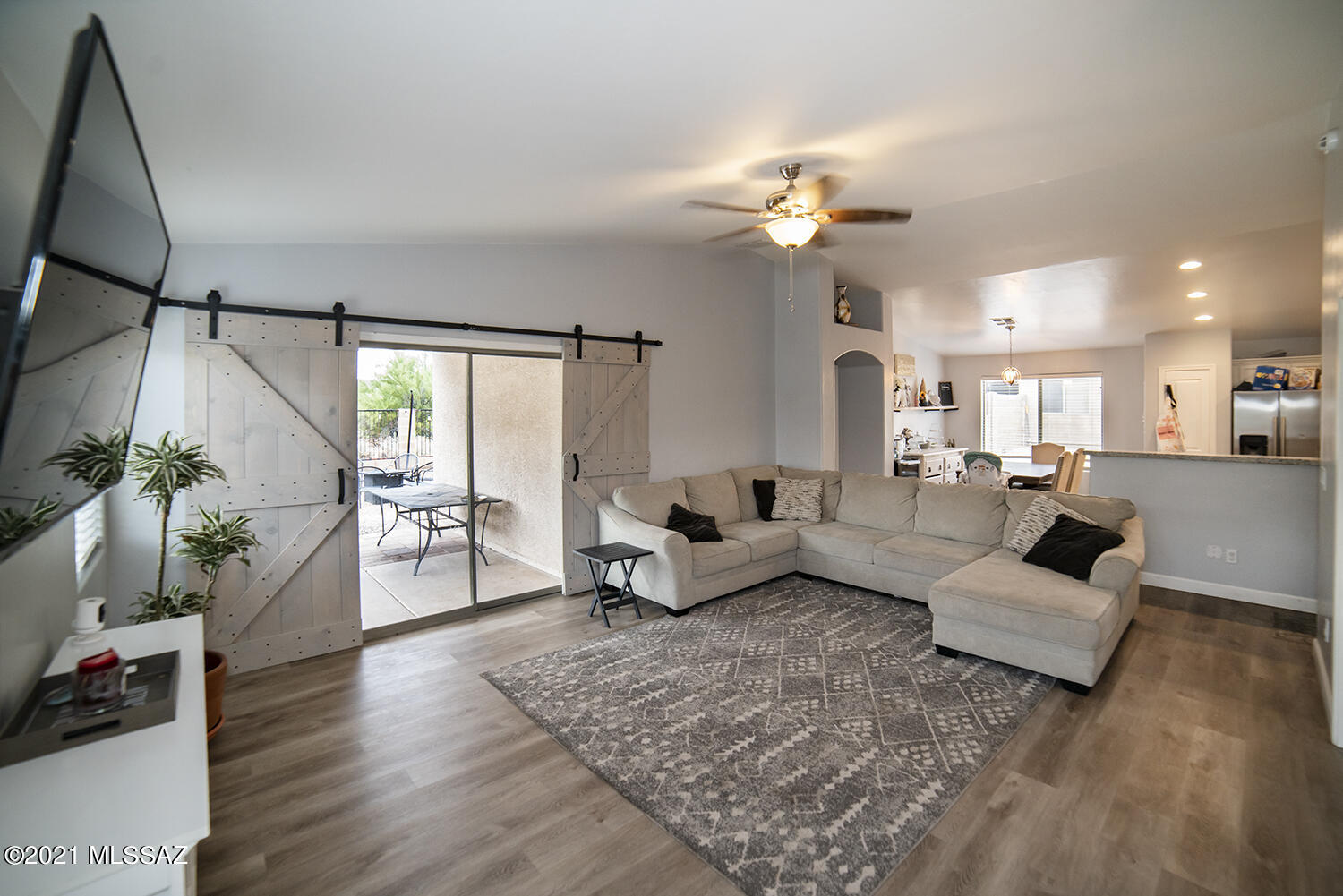 3386 South Desert Promenade Road Tucson, AZ 85735 - Photo 2 of 20