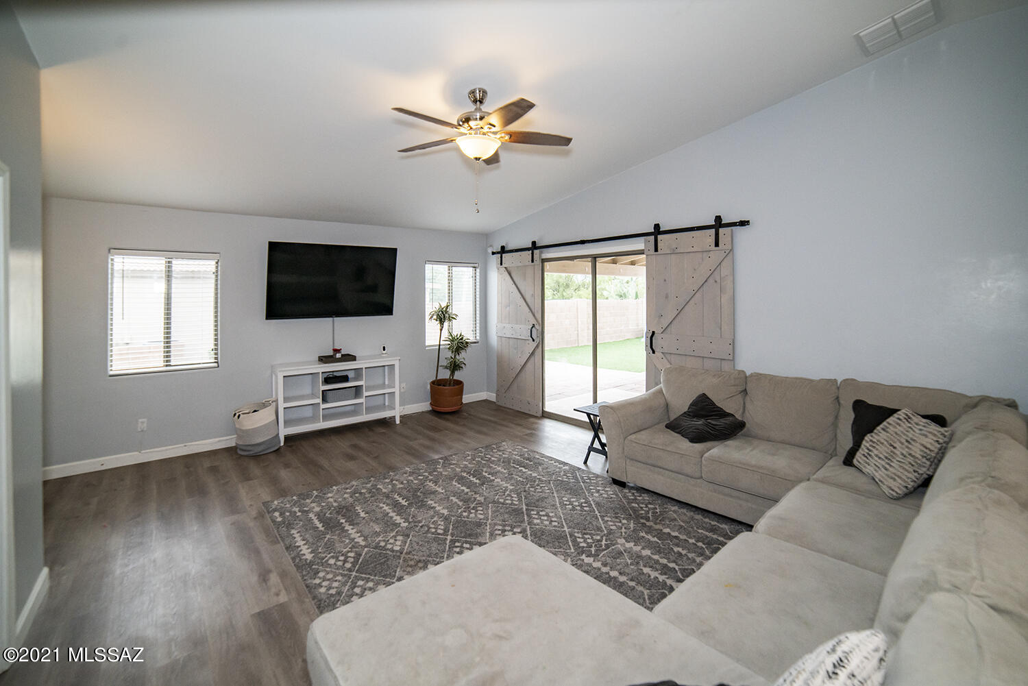 3386 South Desert Promenade Road Tucson, AZ 85735 - Photo 6 of 20