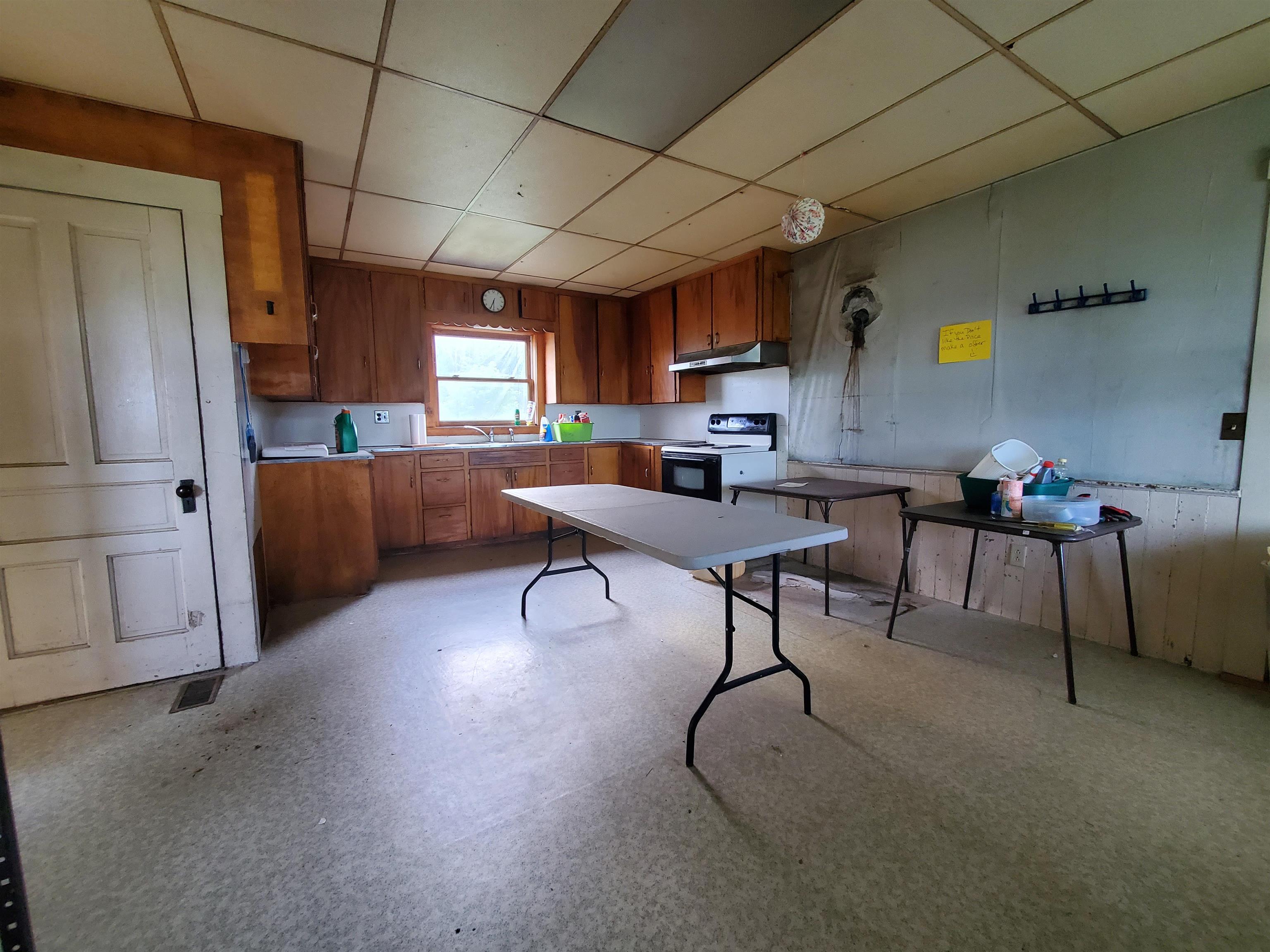 128 Valley View Road Waterford, VT 05819 - Photo 17 of 42
