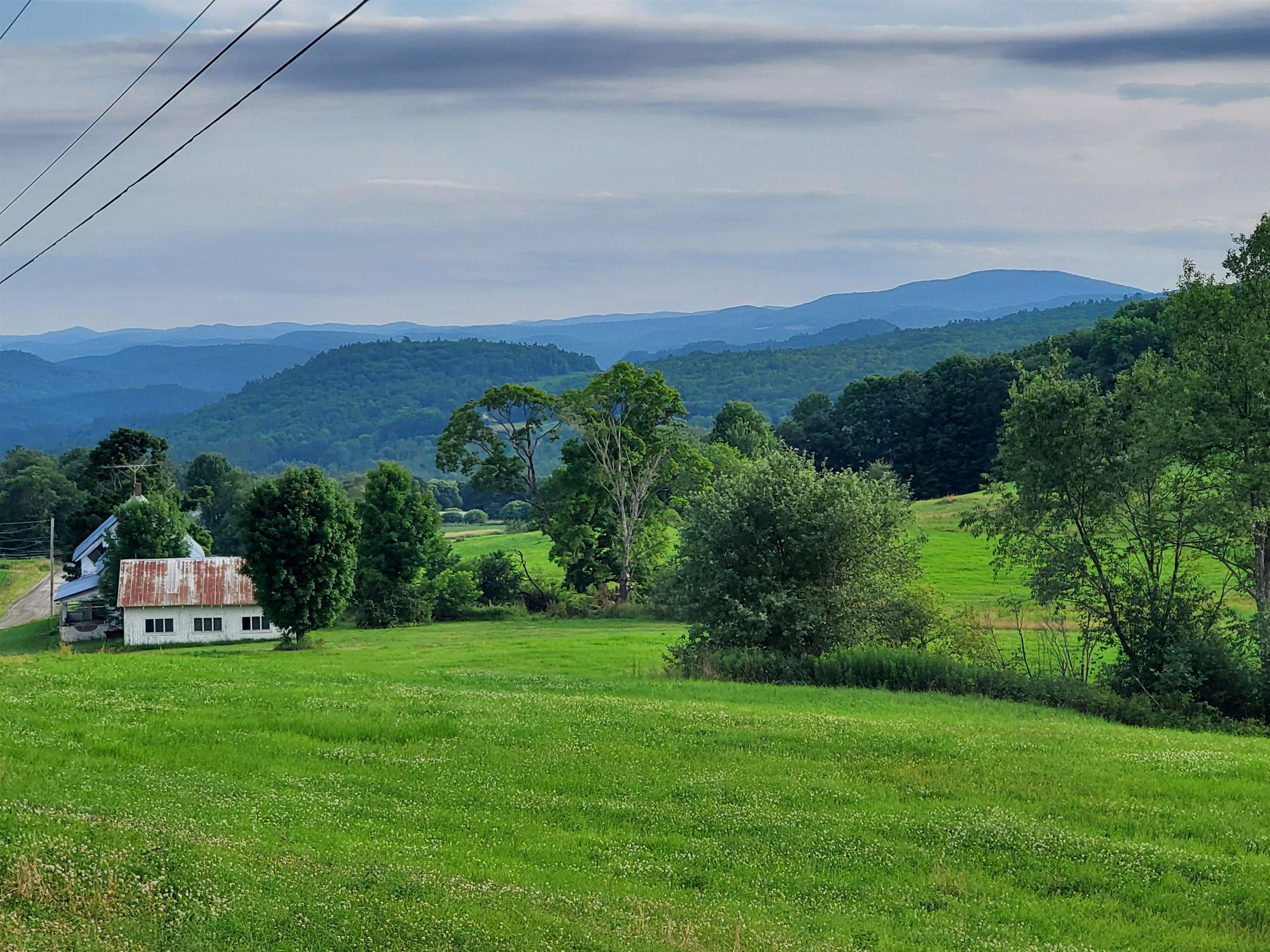 128 Valley View Road Waterford, VT 05819 - Photo 3 of 42