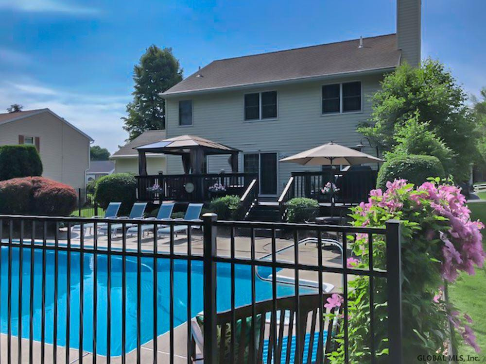 13 Squire Road Colonie, NY 12304 - Photo 37 of 47 Photo 38
