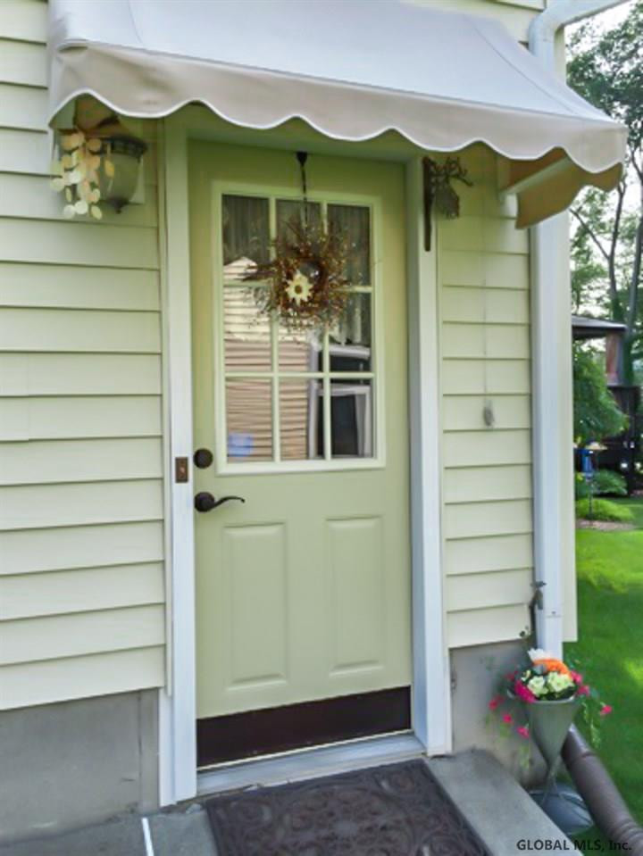 13 Squire Road Colonie, NY 12304 - Photo 43 of 47 Photo 44