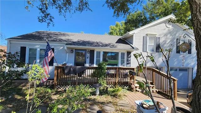 $510,000 | 201 Southeast Johnson Street, Lee's Summit, MO 64063