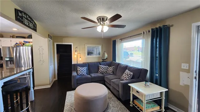 $510,000 | 201 Southeast Johnson Street, Lee's Summit, MO 64063