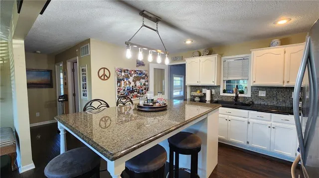 $510,000 | 201 Southeast Johnson Street, Lee's Summit, MO 64063