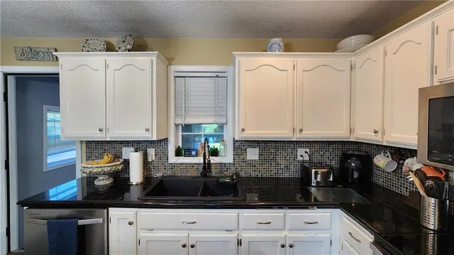 $510,000 | 201 Southeast Johnson Street, Lee's Summit, MO 64063