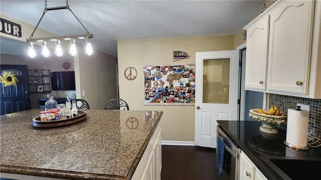 $510,000 | 201 Southeast Johnson Street, Lee's Summit, MO 64063