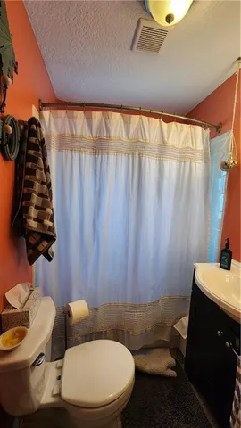 $510,000 | 201 Southeast Johnson Street, Lee's Summit, MO 64063