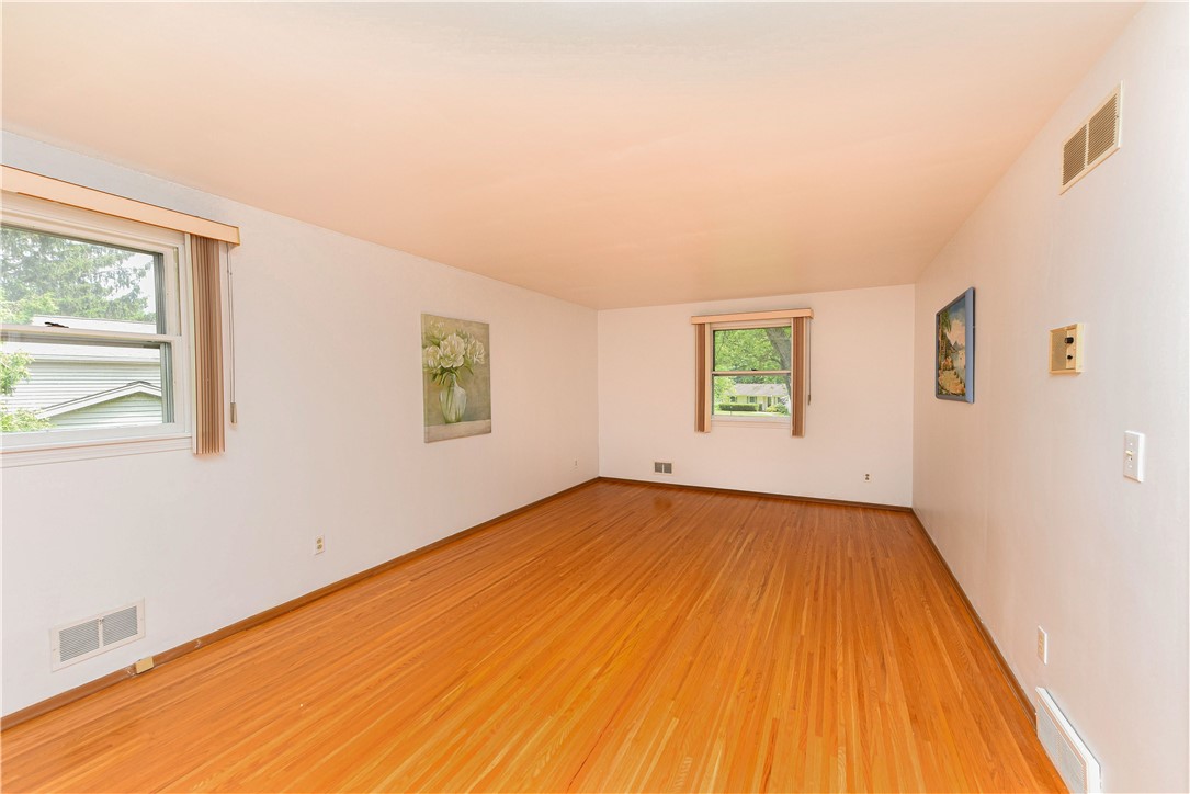 10 Kitty Hawk Drive Pittsford, NY 14534 - Photo 19 of 37