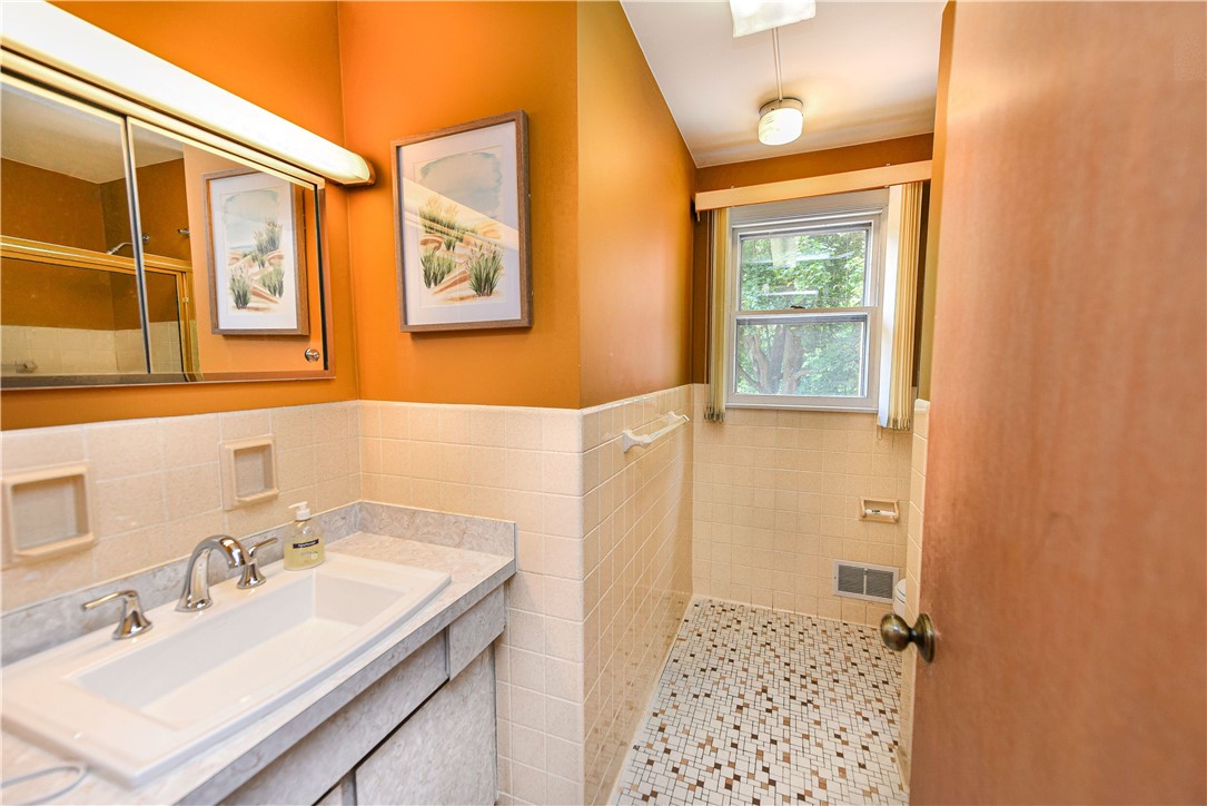 10 Kitty Hawk Drive Pittsford, NY 14534 - Photo 27 of 37