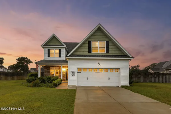 $450,000 | 50 South Lord Wallace Court, Rocky Point, NC 28457