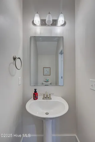 $480,000 | 50 South Lord Wallace Court, Rocky Point, NC 28457