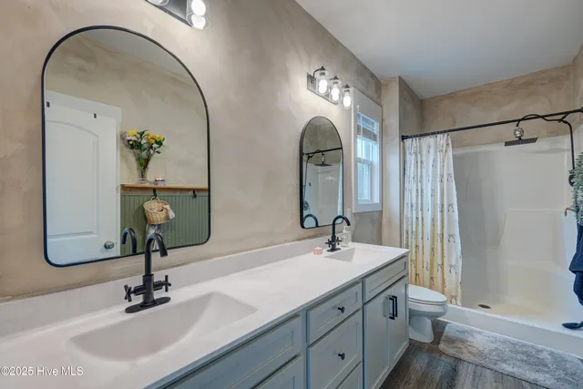 $480,000 | 50 South Lord Wallace Court, Rocky Point, NC 28457