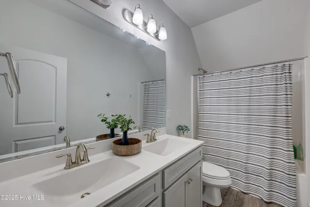 $491,000 | 50 South Lord Wallace Court, Rocky Point, NC 28457