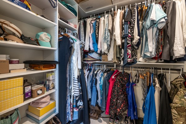 611 South Walnut Street Seneca, SC 29678 - Photo 14 of 31 This spacious walk-in closet offers extensive storage with high end shelving and ample hanging space.
